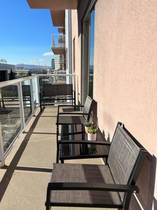 A Corner Unit With Ocean Views From Every Room Long Beach Luaran gambar