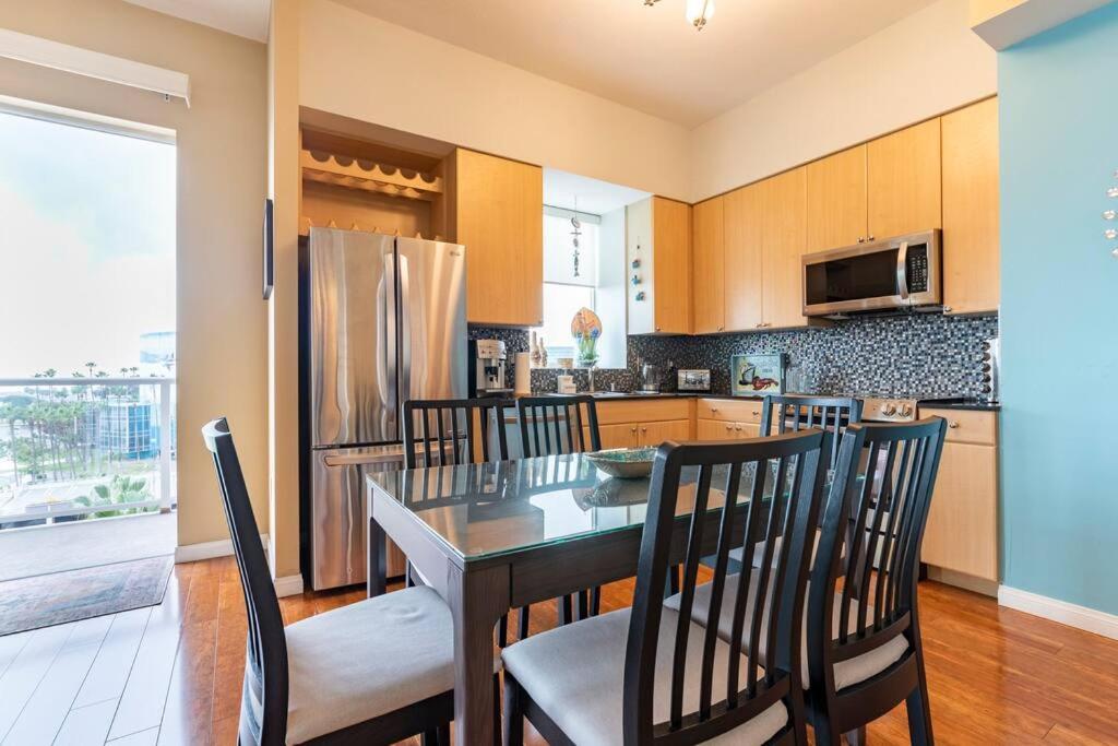 A Corner Unit With Ocean Views From Every Room Long Beach Luaran gambar